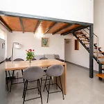 With Parking Space - 22871 Apartman *