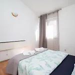 Апартаменти With Parking Space - 22871