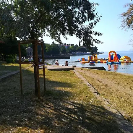 With Parking Space - 22871 Apartmán *