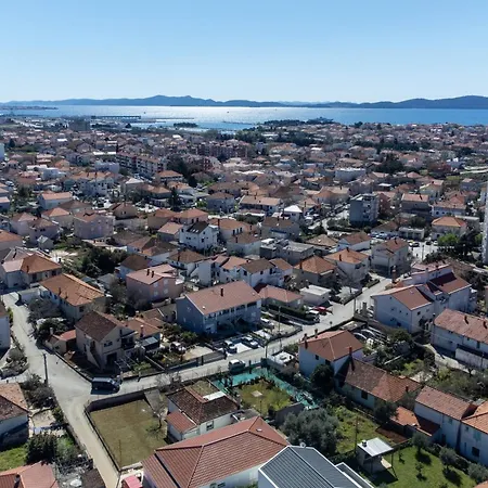 With Parking Space - 22871 Апартаменти